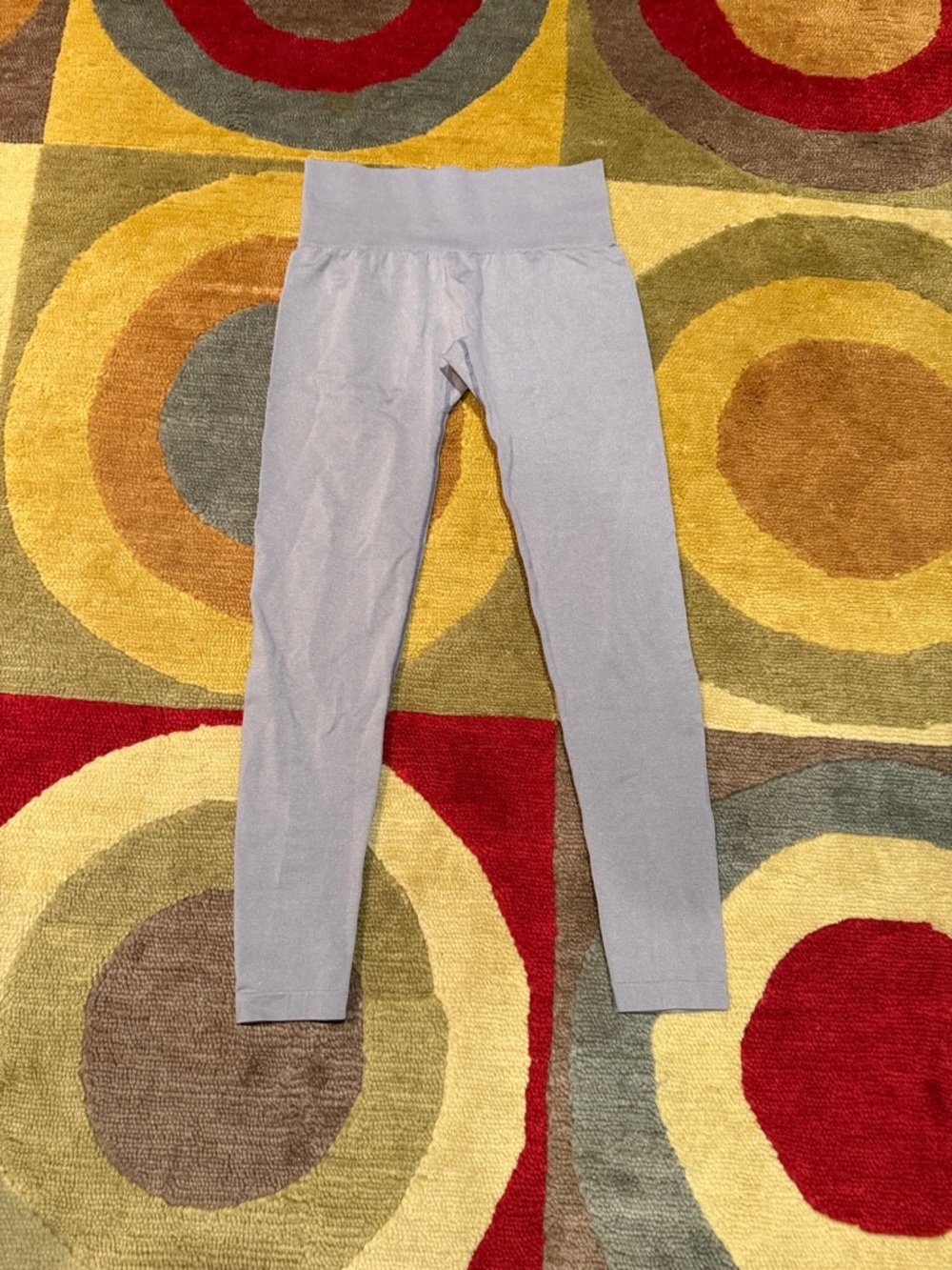 NVGTN Contour Seamless Leggings Fits like a Women’s Small